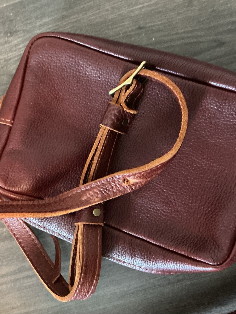 Portland Leather Goods Large Crossbody Camera Bag, Nutmeg - Picture 3 of 3
